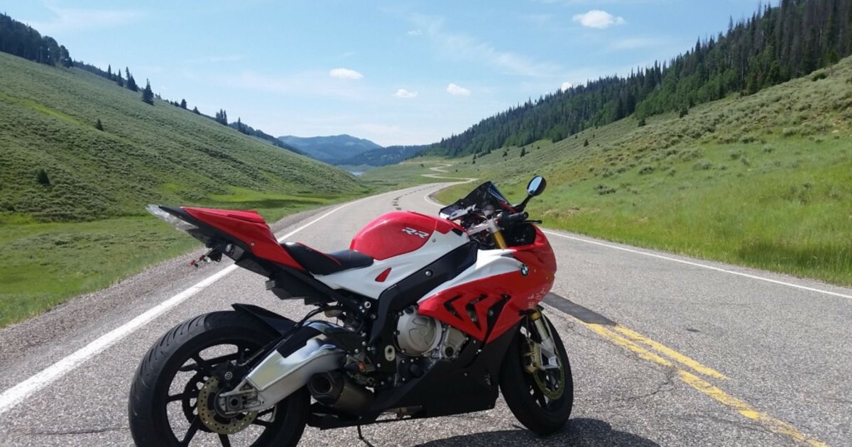 2015 BMW S 1000 RR Motorcycle Rental in Colorado Springs, CO m-79vvw59