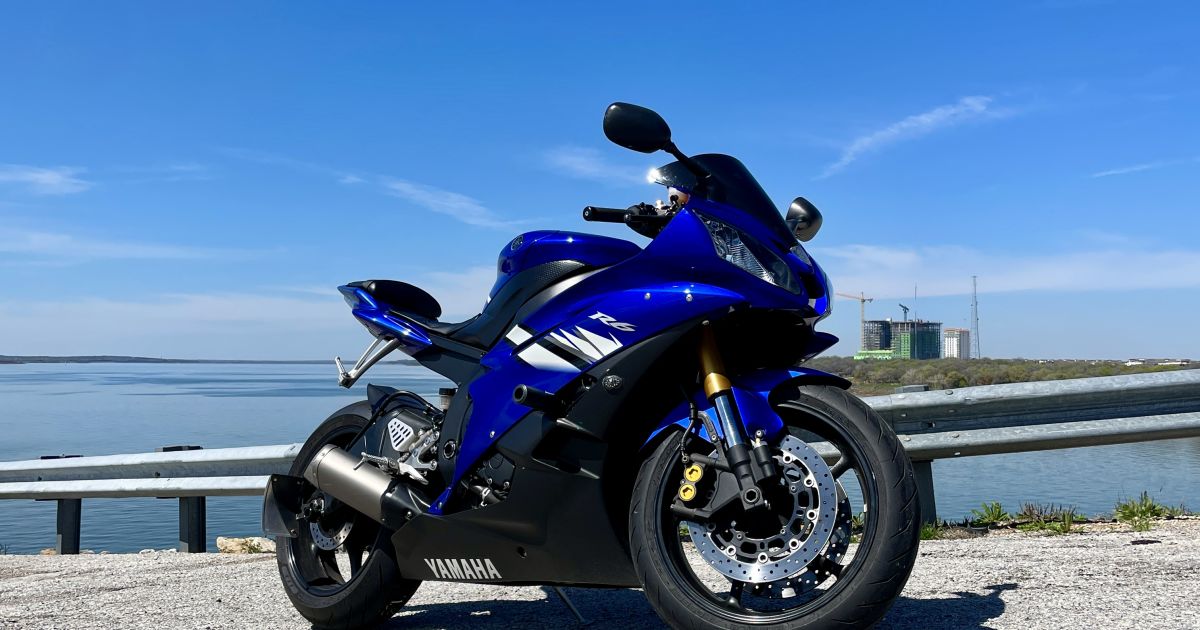 2006 Yamaha YZF-R6 Motorcycle Rental in Carrollton, TX m-edpjg8e