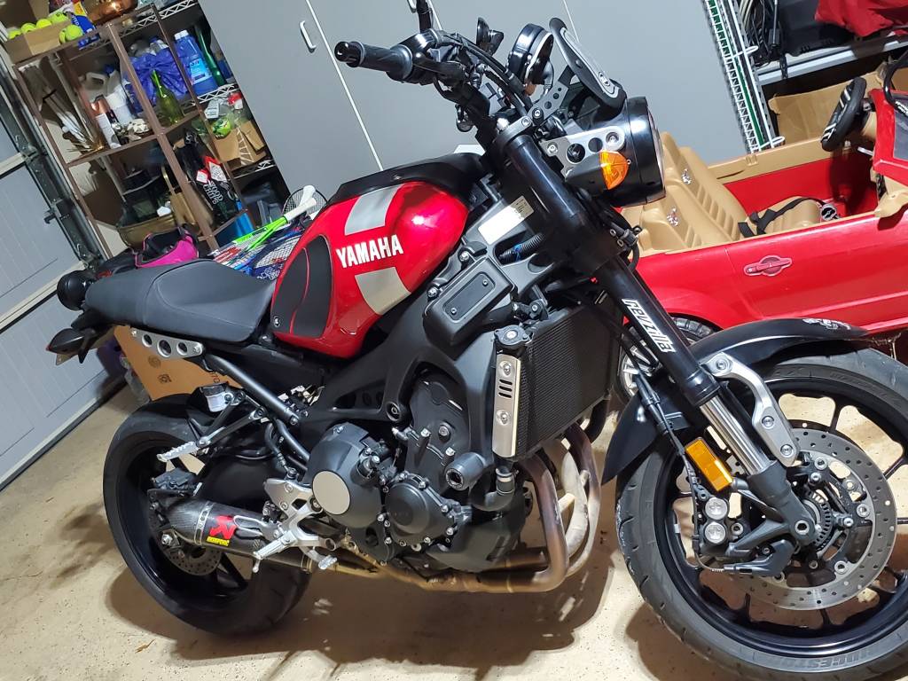 2018 Yamaha XSR900 Motorcycle Rental in Round Rock, TX m-9ym22d9