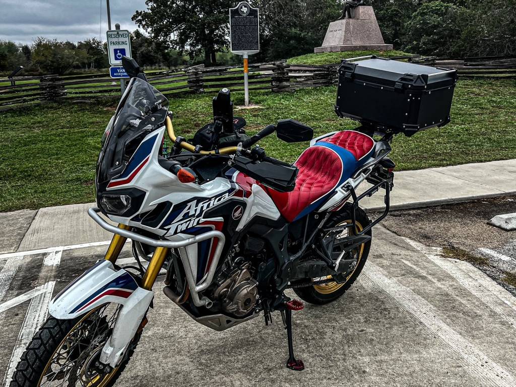 2017 Honda CRF1000L Africa Twin DCT Motorcycle Rental in Houston
