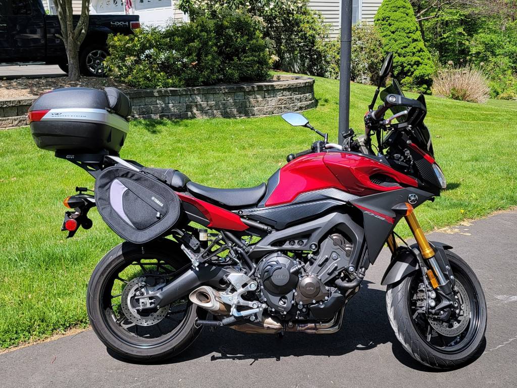 2015 Yamaha FJ-09 Motorcycle Rental in Unionville