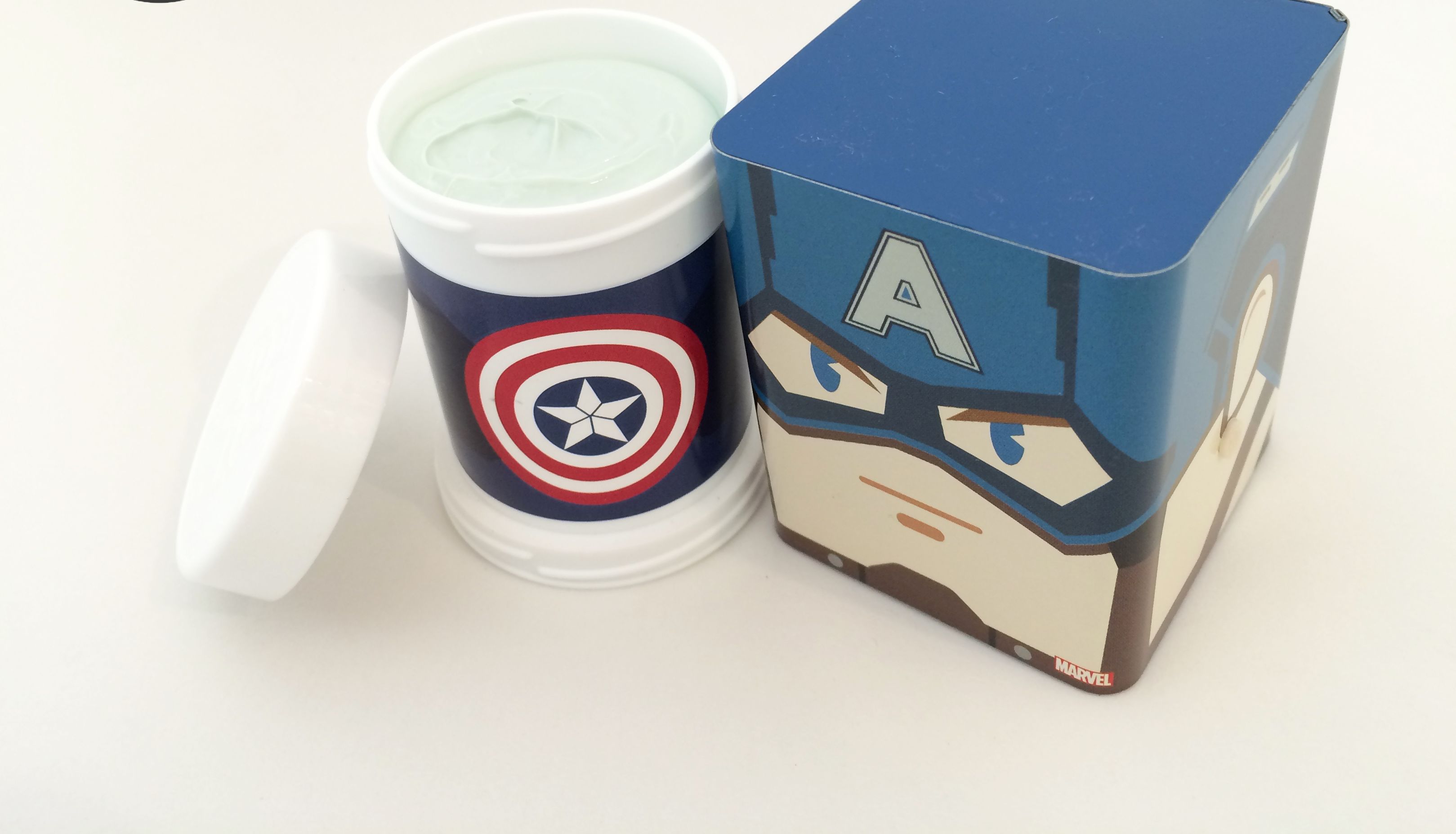 Sáp 2Vee Ultra Wax Captain America Series 2