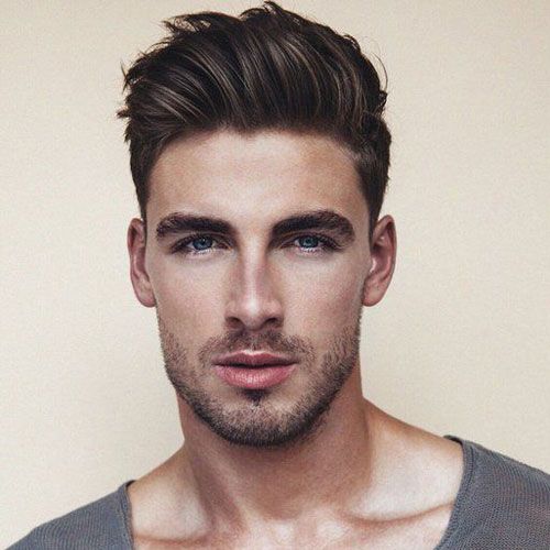 kiểu tóc nam Quiff Brush up