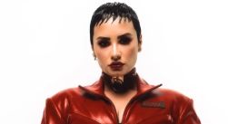 Demi Lovato - Holy Fvck Tour