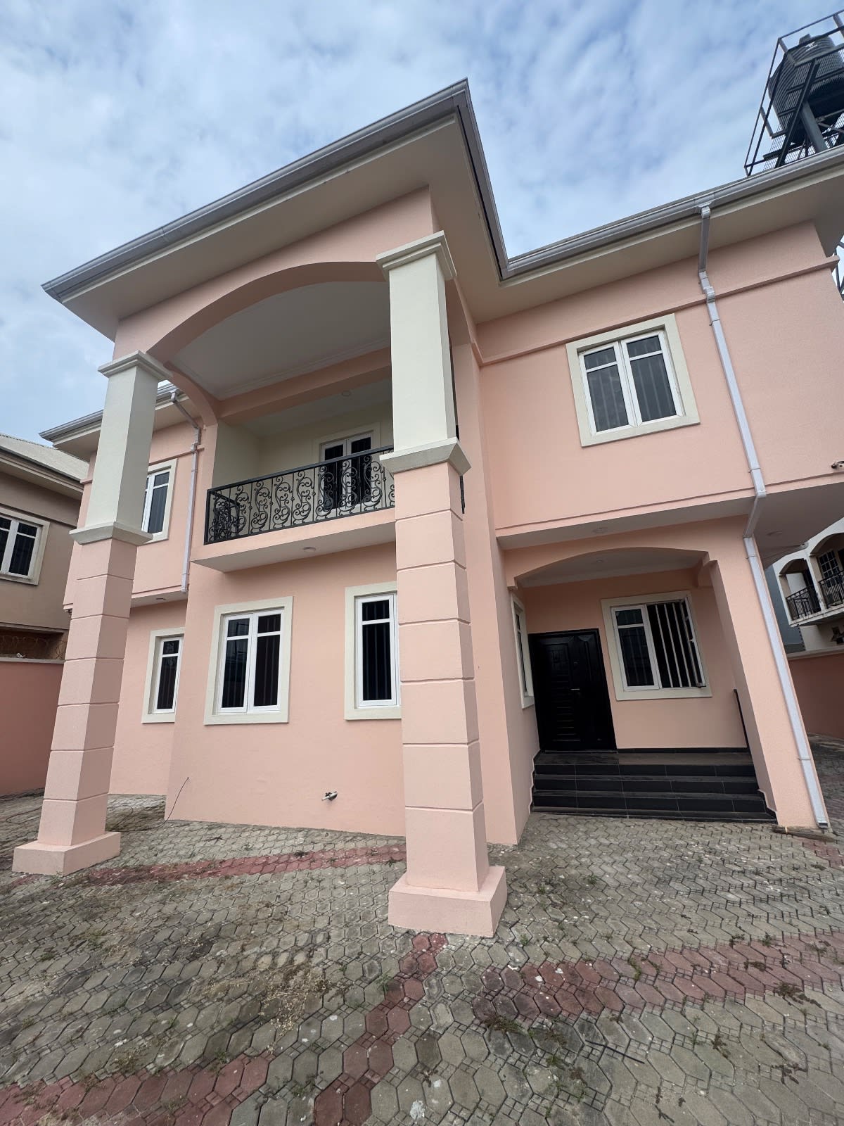 Newly renovated, well maintained, tastefully finished (5) bedroom fully detached house