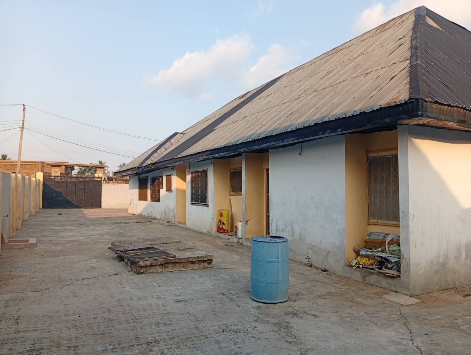 A Bungalow Building for sale on a 650m² land