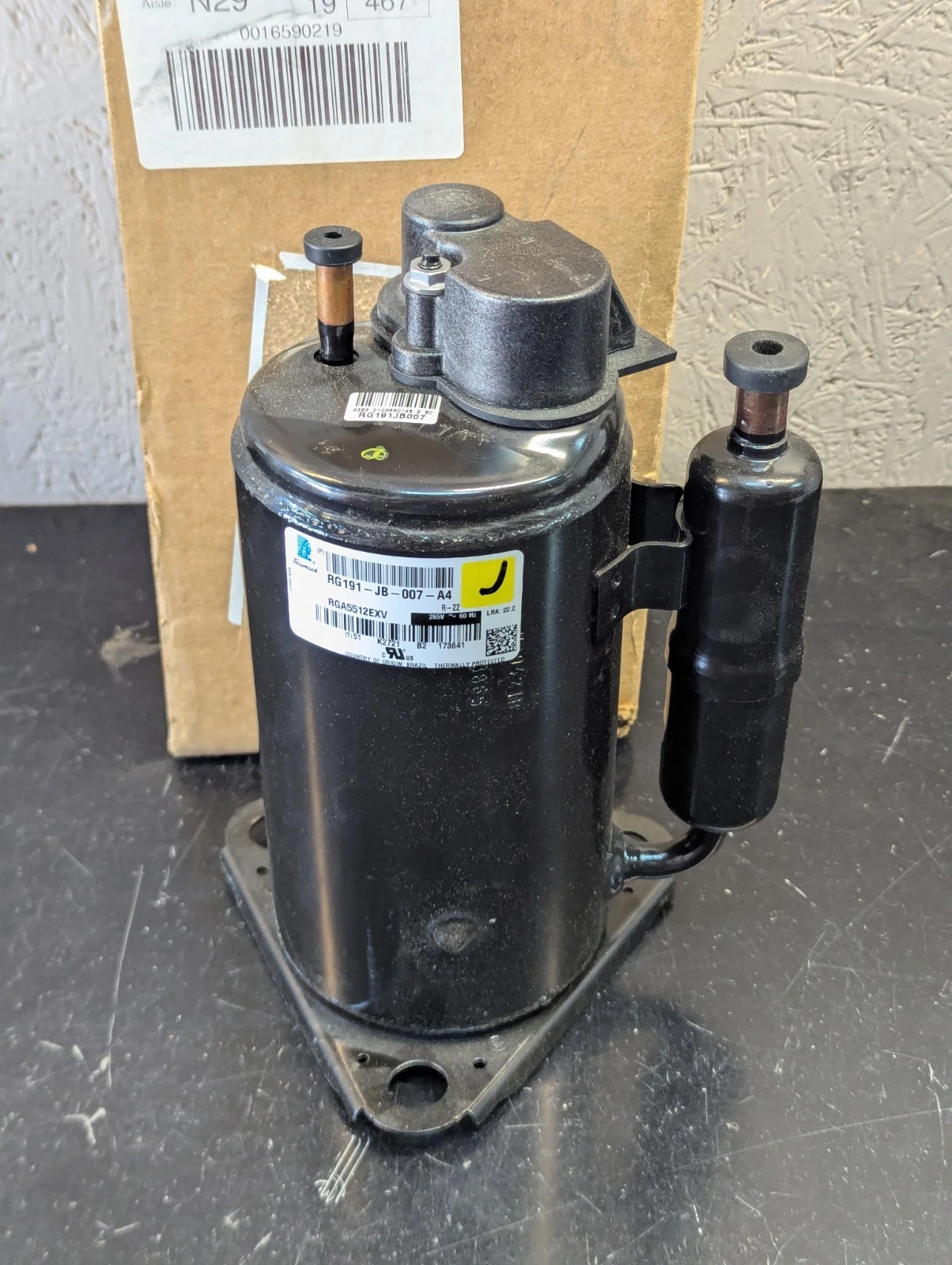 Tecumseh RGA5512EXV Rotary Compressor 1 HP MIN R22 265/1/60 Volt