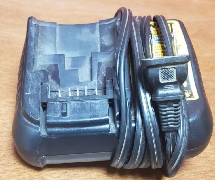 USED DEWALT 20V 4 Tool Combo kit #178988-1, view 10
