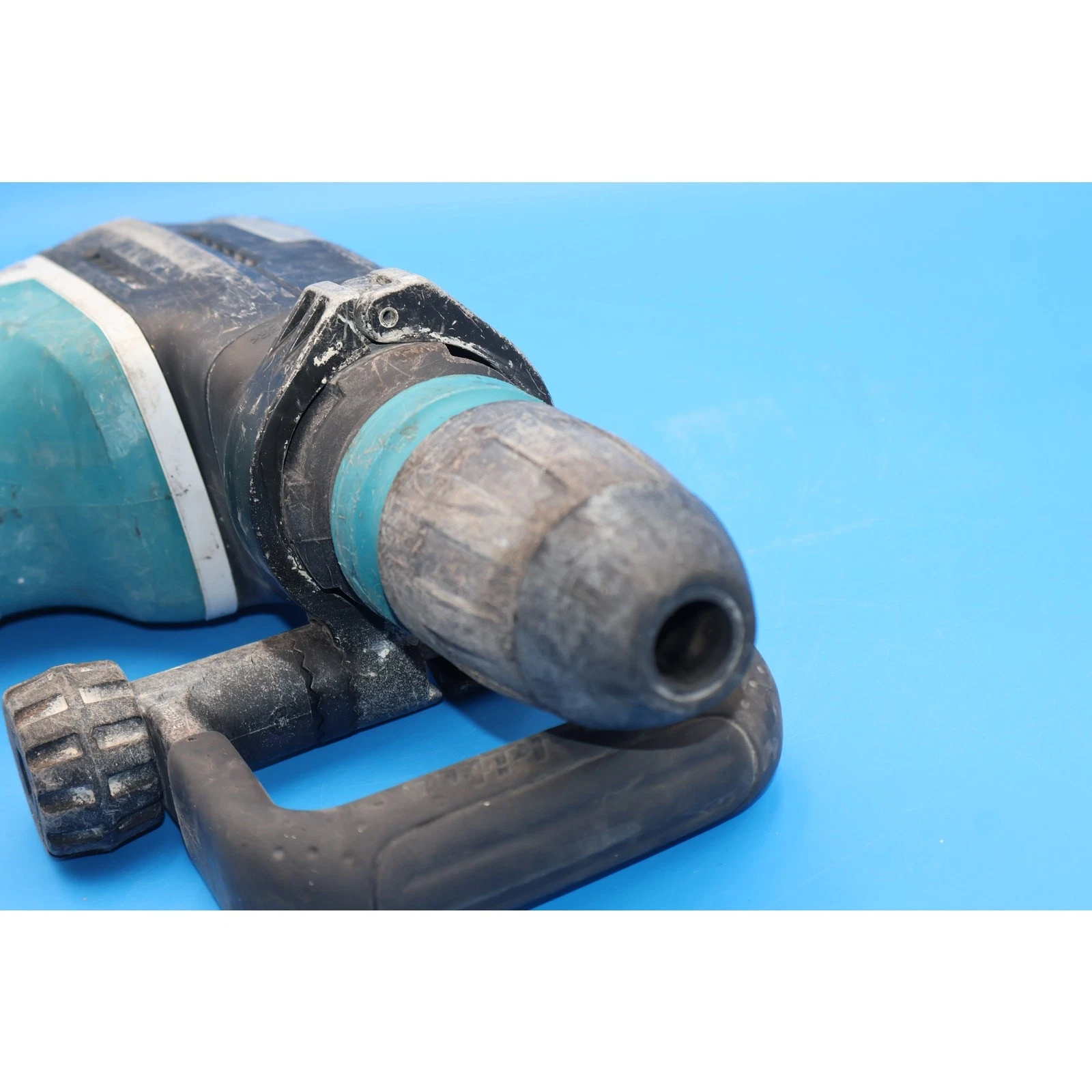 Makita HR4013C 1-9/16" AVT Rotary Hammer Drill, SDS MAX, view 12