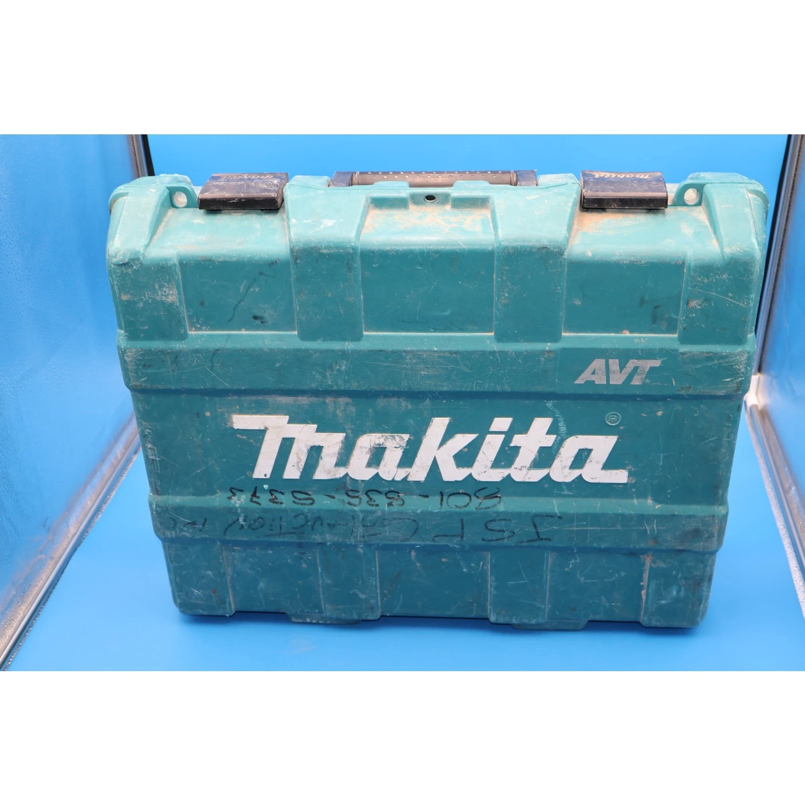 Makita HR4013C 1-9/16" AVT Rotary Hammer Drill, SDS MAX, view 14