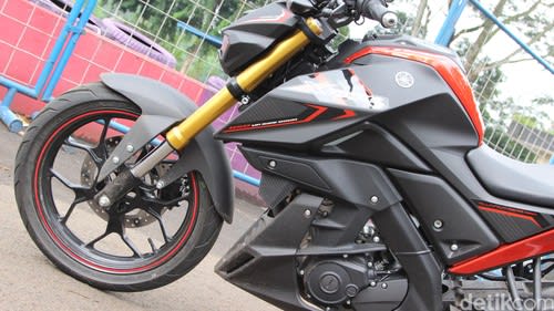 Suspensi Upside Down Buat Yamaha Xabre Lebih Stabil