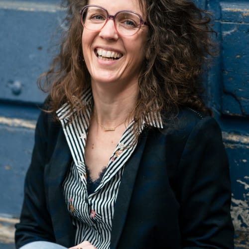 Élise Pérard