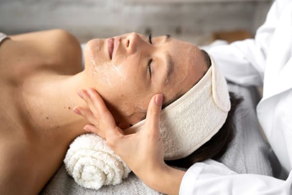 Soin visage - Divina - Bain d'hydratation