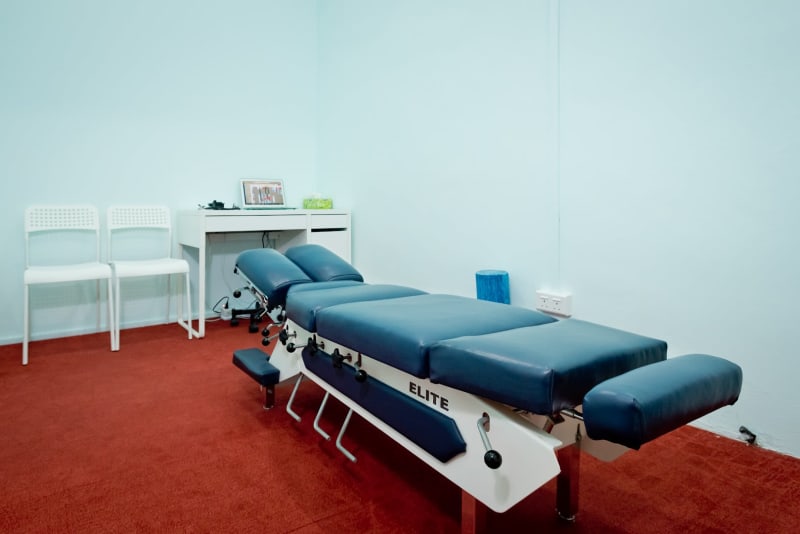 Photo 4 for Re:Chiro @ Lavender