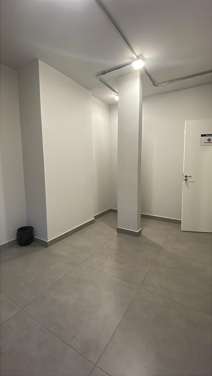 Foto de la sala Oficina privada para 4 puestos · 0 a 10 m² en Chácara Cachoeira, Campo Grande (3/3)