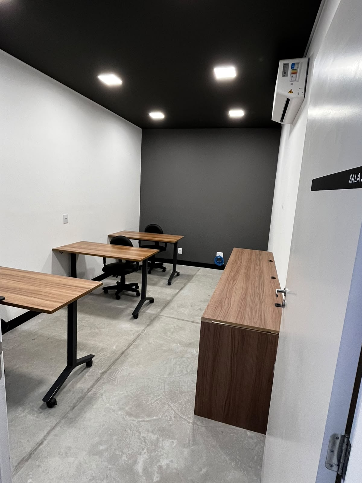 Foto de la sala Oficina privada para 8 puestos · 10 a 20 m² en Vila Gomes Cardim, São Paulo (2/3)