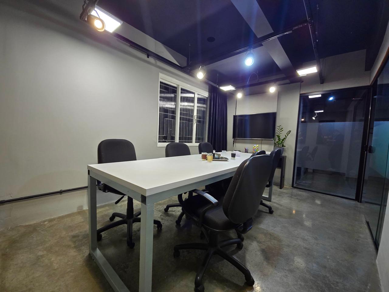 Foto de la sala Sala 6 - RI — 44office (2/14)