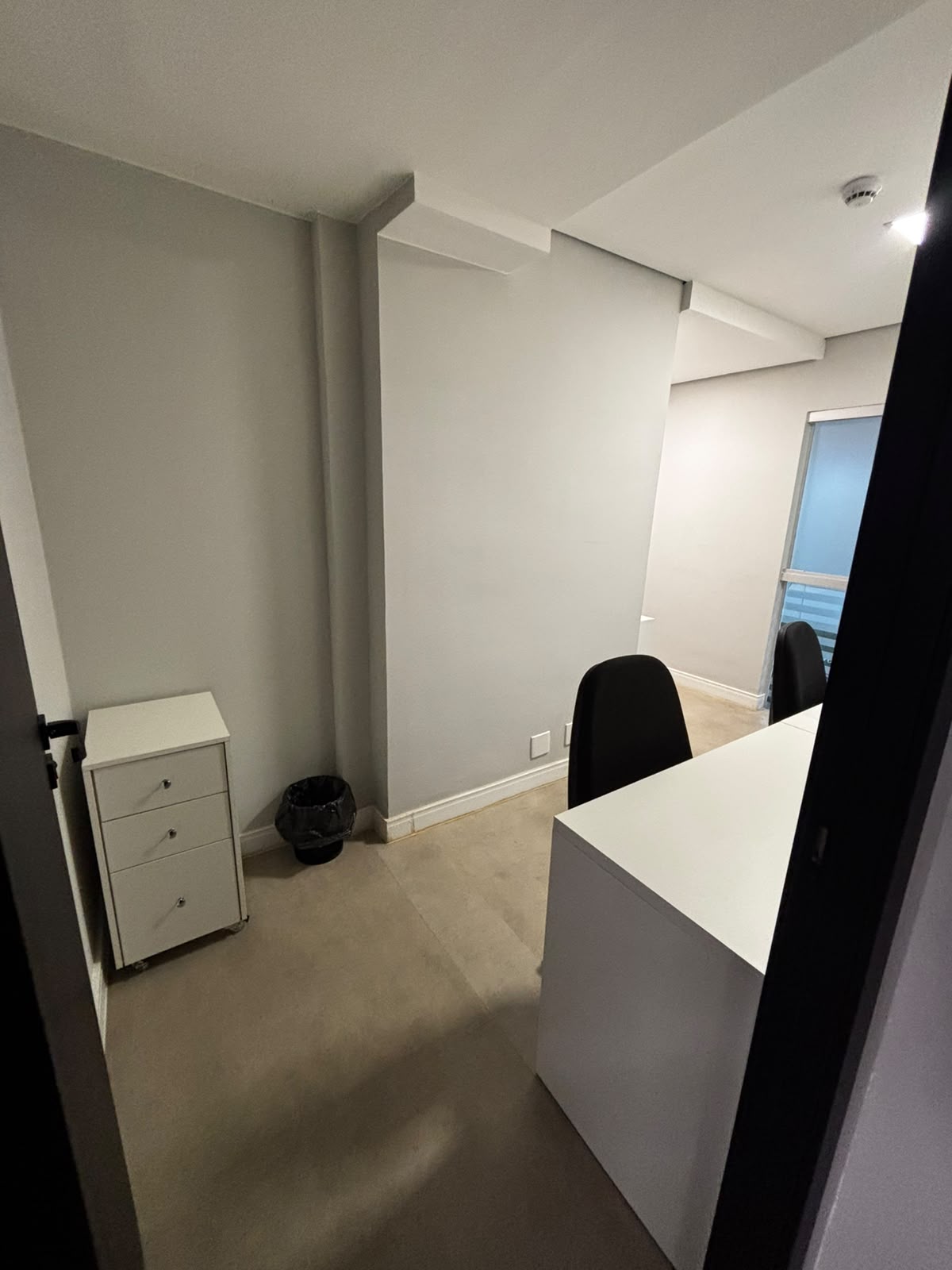 Foto da sala Escritório privativo para 5 posições · 10 a 20 m² em Águas Claras, Brasília (3/3)