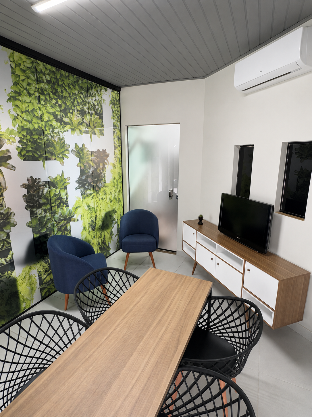 Foto de la sala Prime - RI — Concept Working Vivendas do Bosque (3/9)