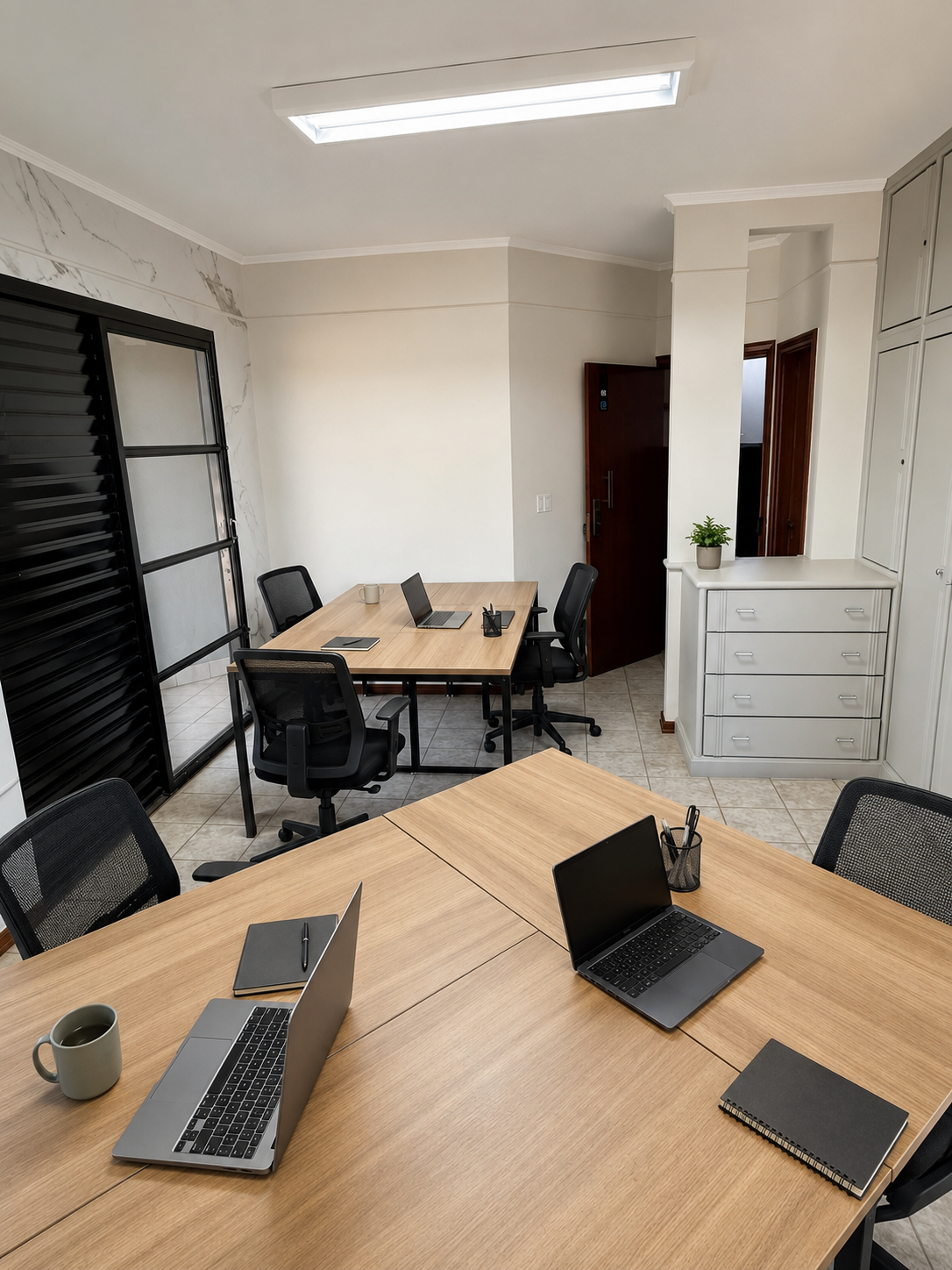 Foto da sala Escritório privativo para 6 posições · 20 a 30 m² em Vivendas do Bosque, Campo Grande (2/3)