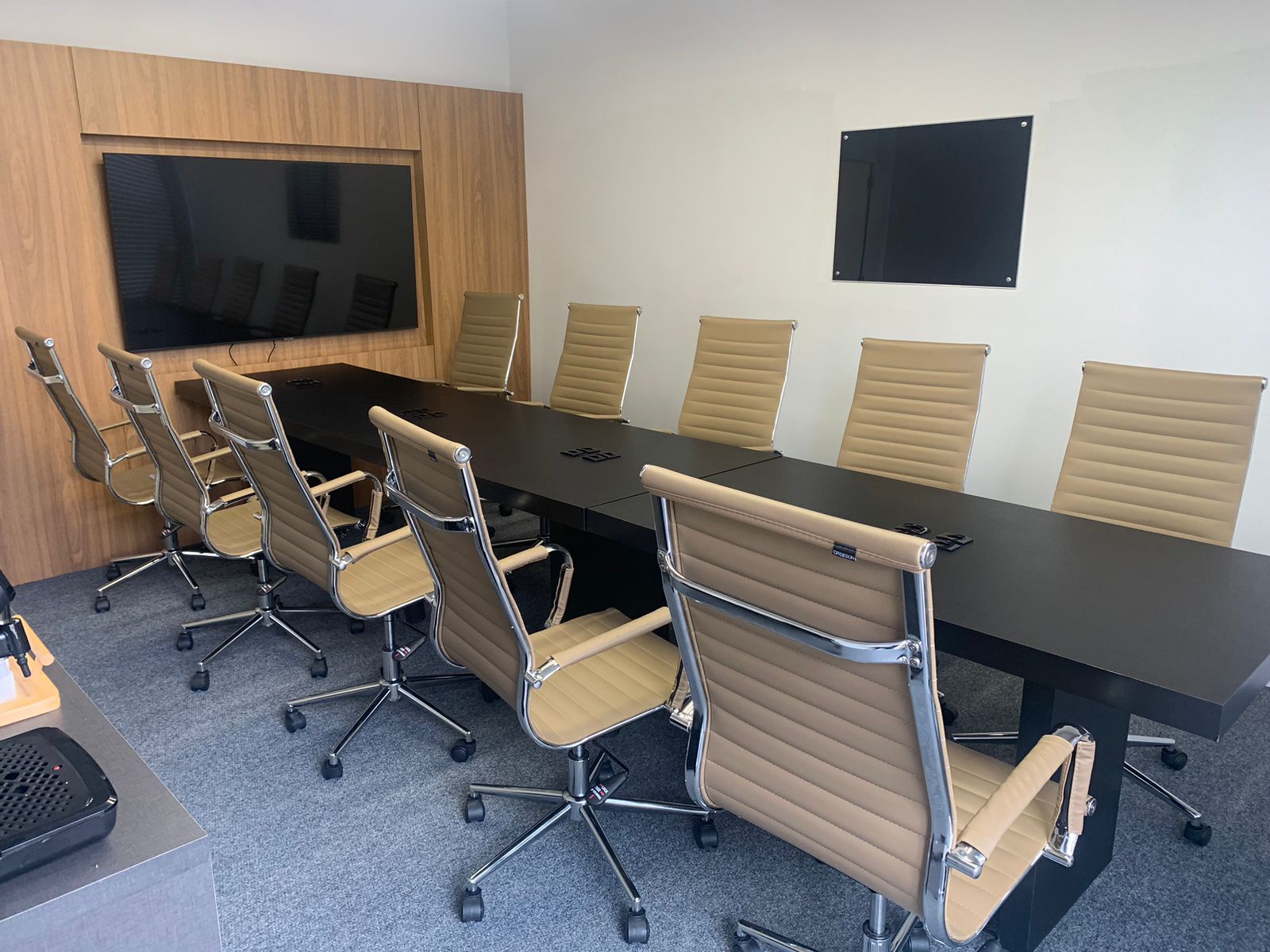 Foto da sala Escritório privativo para 5 posições · 10 a 20 m² em Anhangabaú, Jundiaí (3/3)