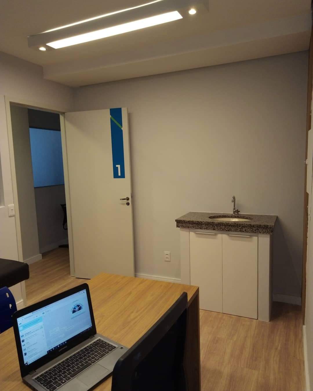 Foto da sala Escritório privativo para 3 posições · 10 a 20 m² em Centro, Campo Grande (3/3)