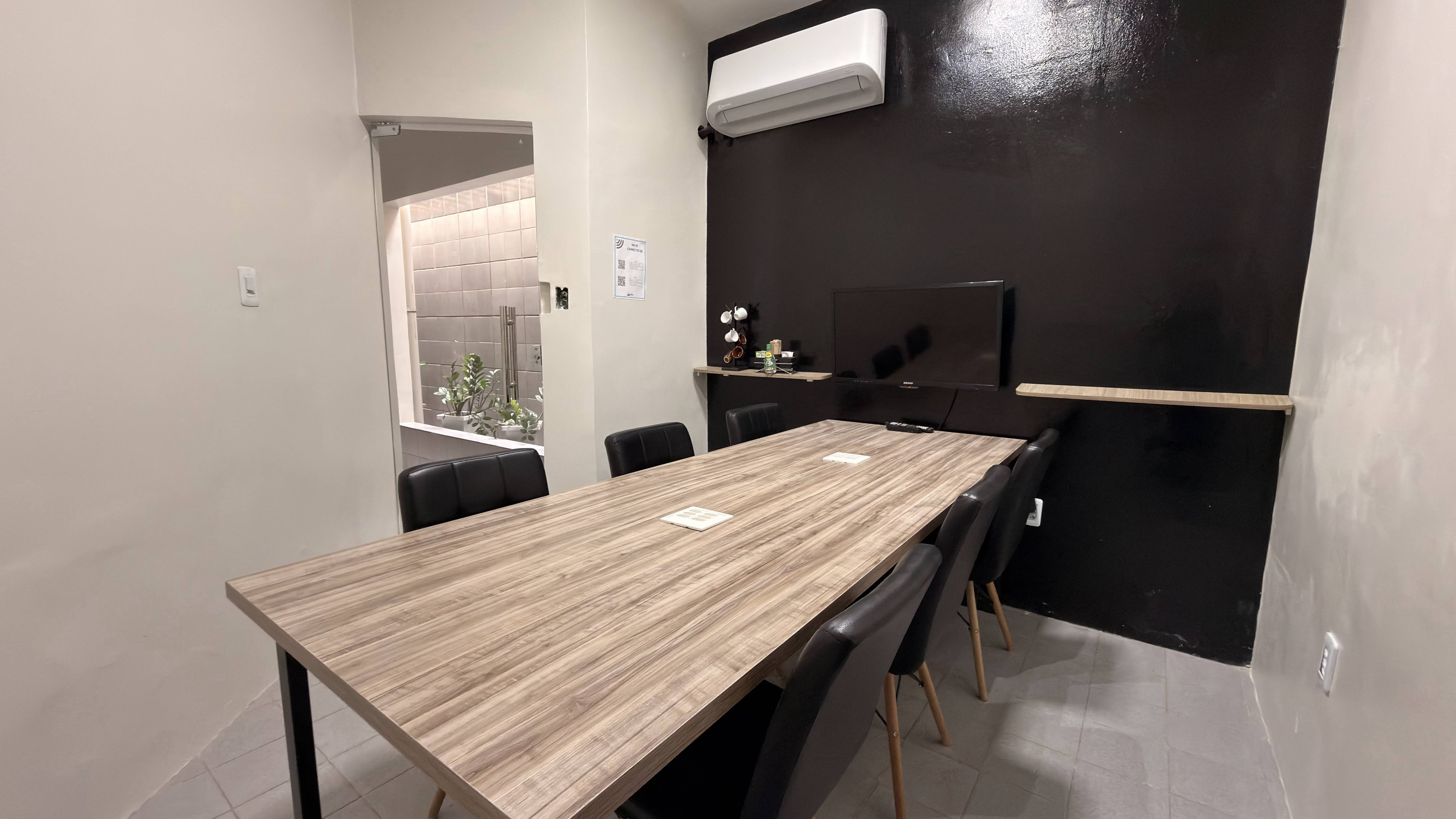 Foto da sala Escritório privativo para 6 posições · 10 a 20 m² em Nova Betânia, Mossoró (1/3)