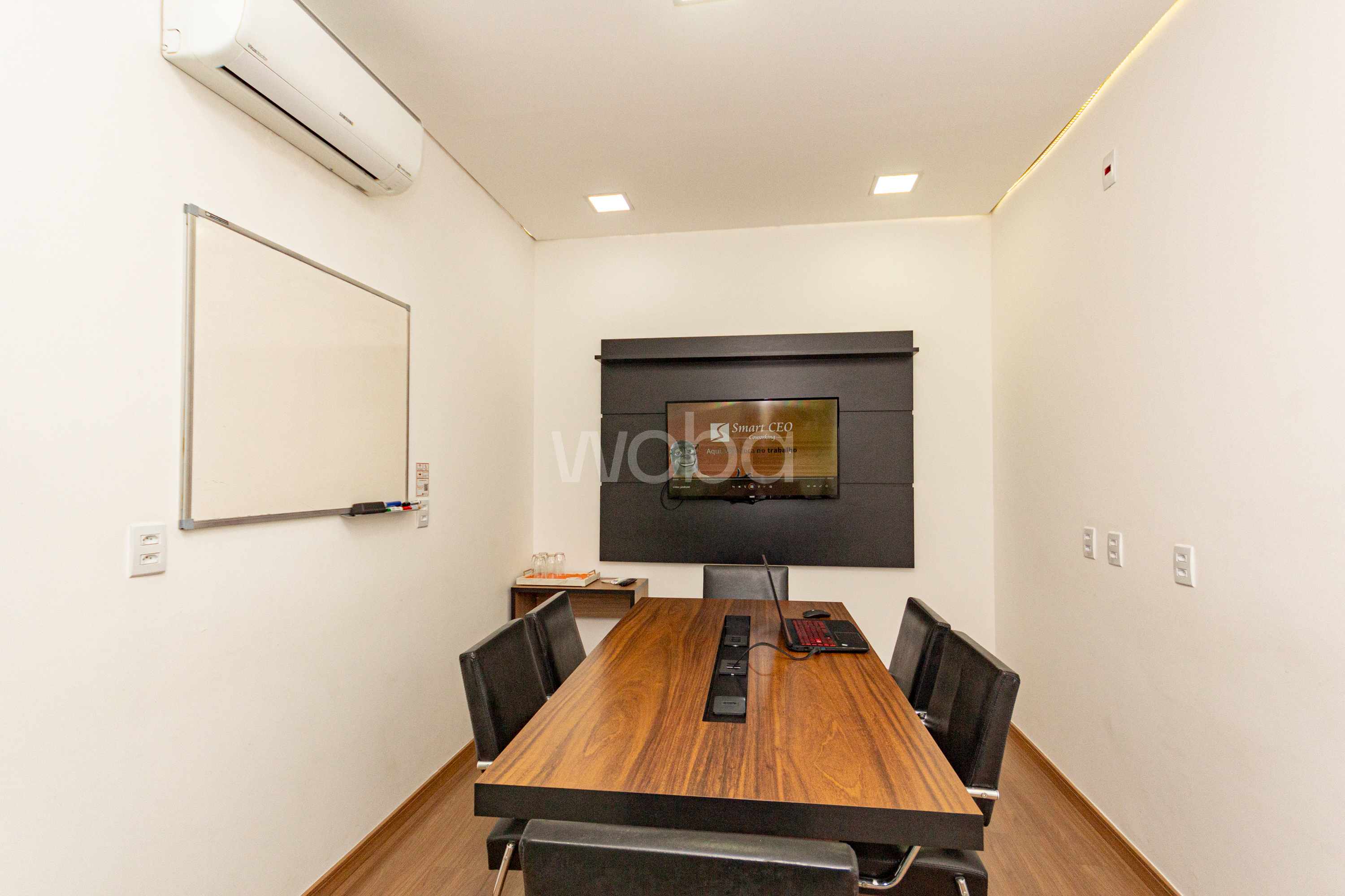 Foto da sala Sala de reunião Rotativa - RI — Smart CEO Coworking Valinhos (3/13)