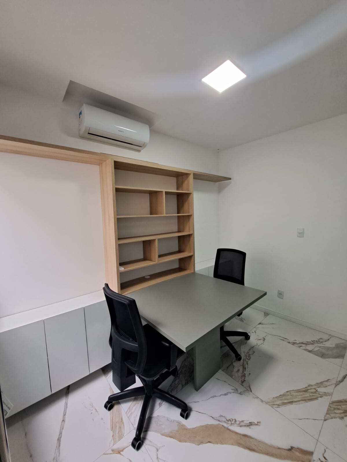 Foto de la sala Oficina privada para 2 puestos · 0 a 10 m² en Jabotiana, Aracaju (2/5)