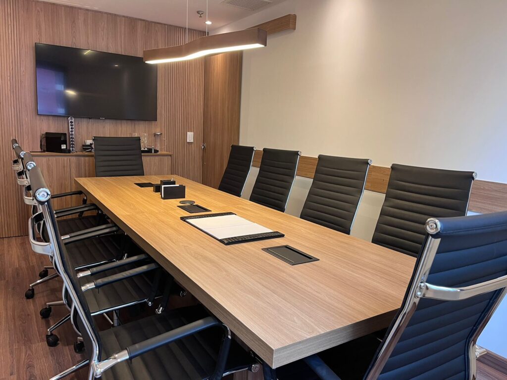 Foto de la sala Oficina privada para 10 puestos · 30 a 40 m² en Leblon, Rio de Janeiro (1/3)