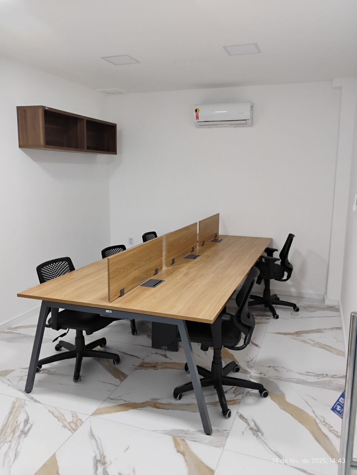 Foto da sala Escritório privativo para 9 posições · 20 a 30 m² em Jabotiana, Aracaju (2/5)