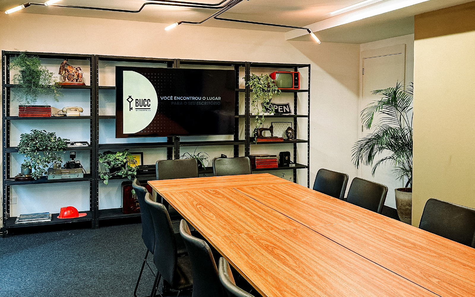 Foto de la sala MAGNETIC - RI — BUCC Workspaces (3/11)