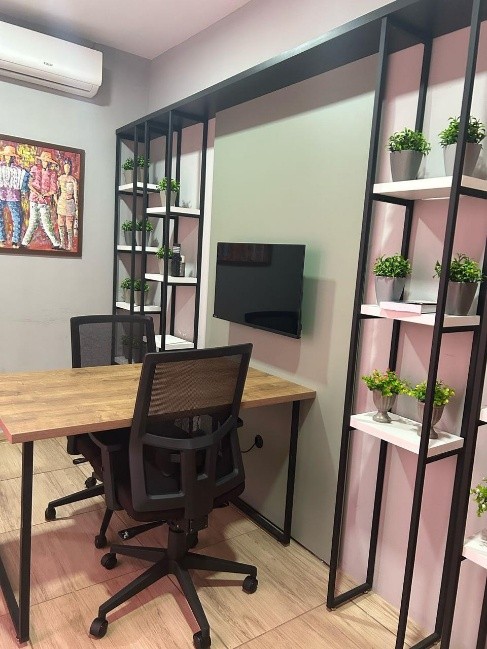 Foto de la sala .15 AVICÊNIA: SALA BERLIM — .15 Coworking Unidade Avicênia (3/11)