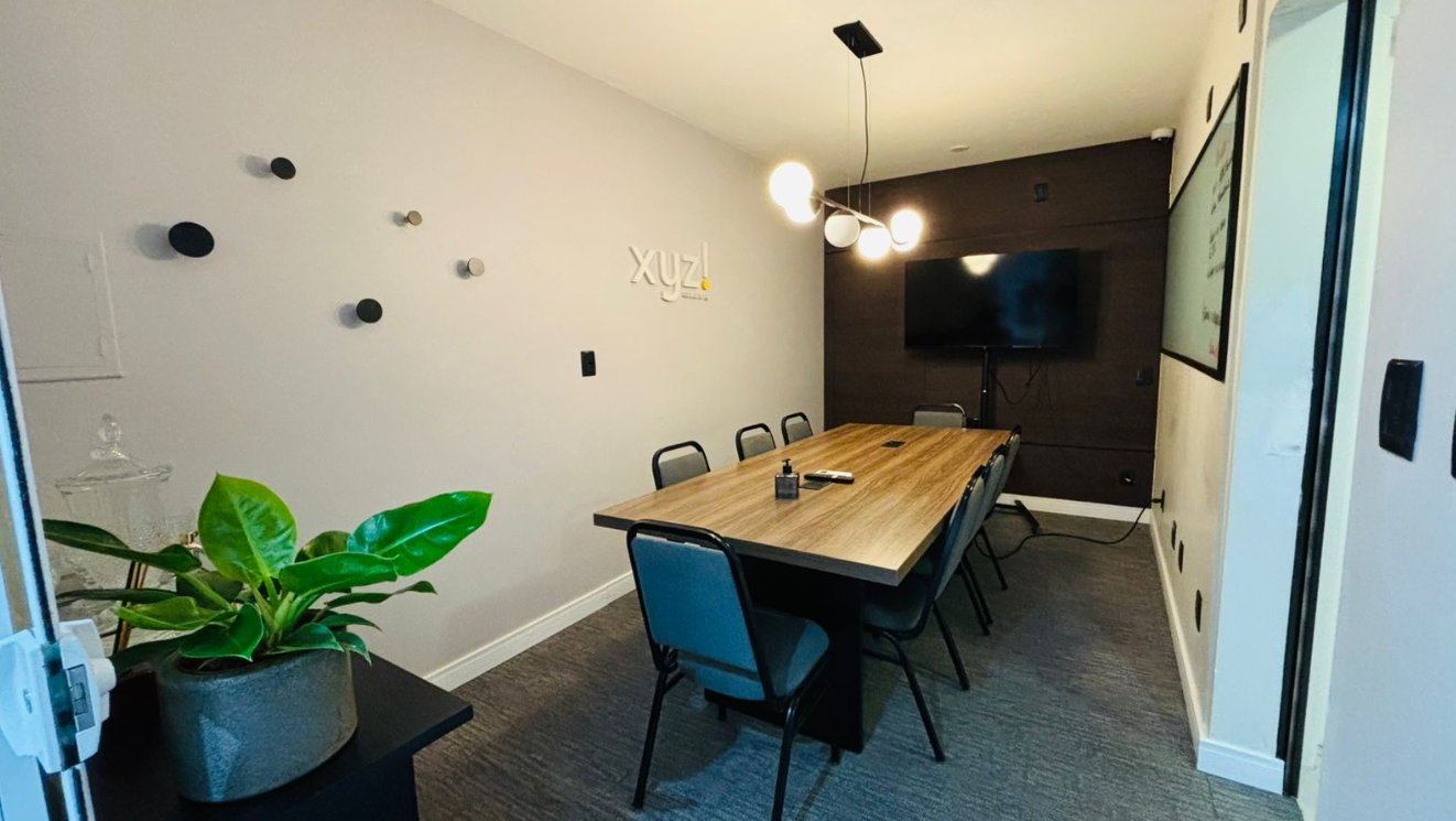 Foto de la sala SALA  -  GRÉCIA- Reunião — XYZ Coworking - Florianópolis (2/14)