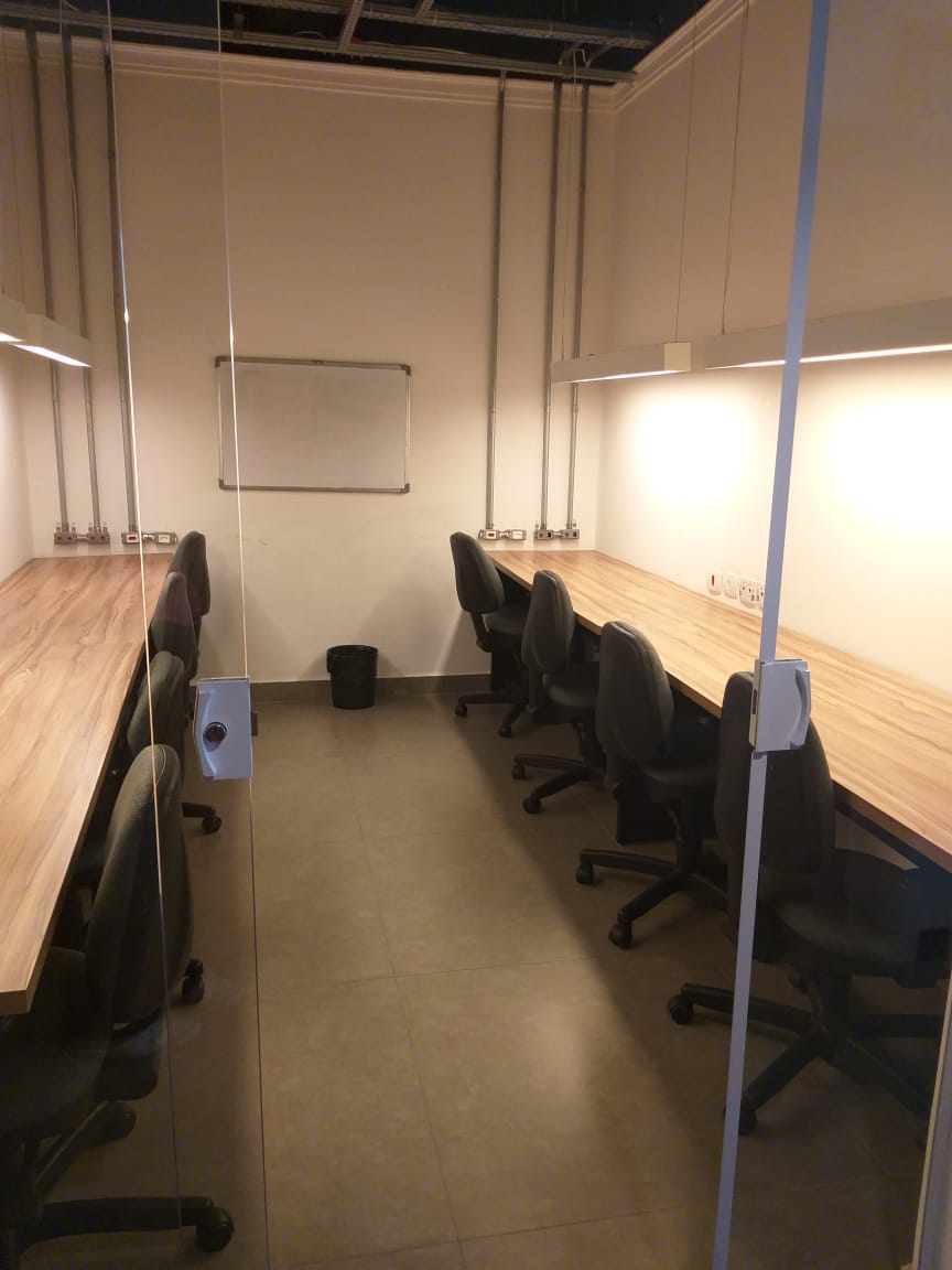 Foto de la sala Oficina privada para 8 puestos · 10 a 20 m² en Centro, Guarulhos (1/3)