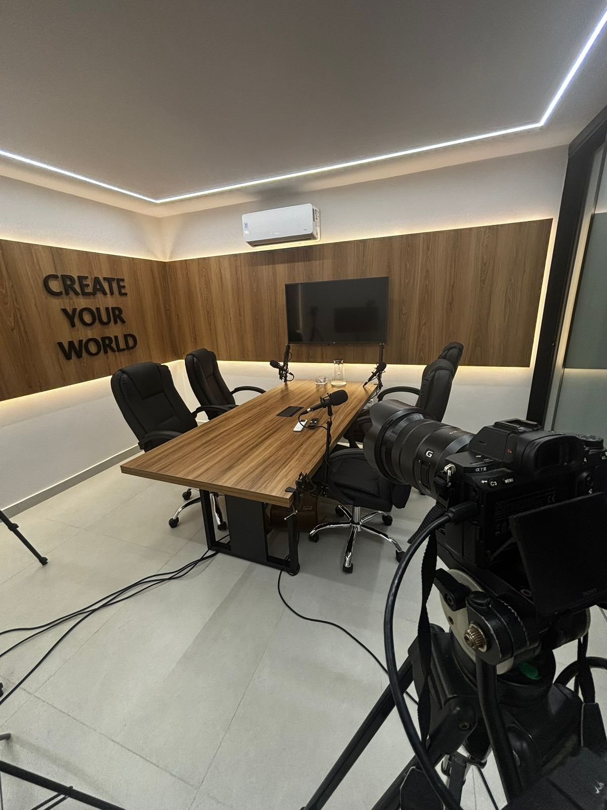 Foto da sala Sala de Reunião 1 — GROWHUB (3/7)