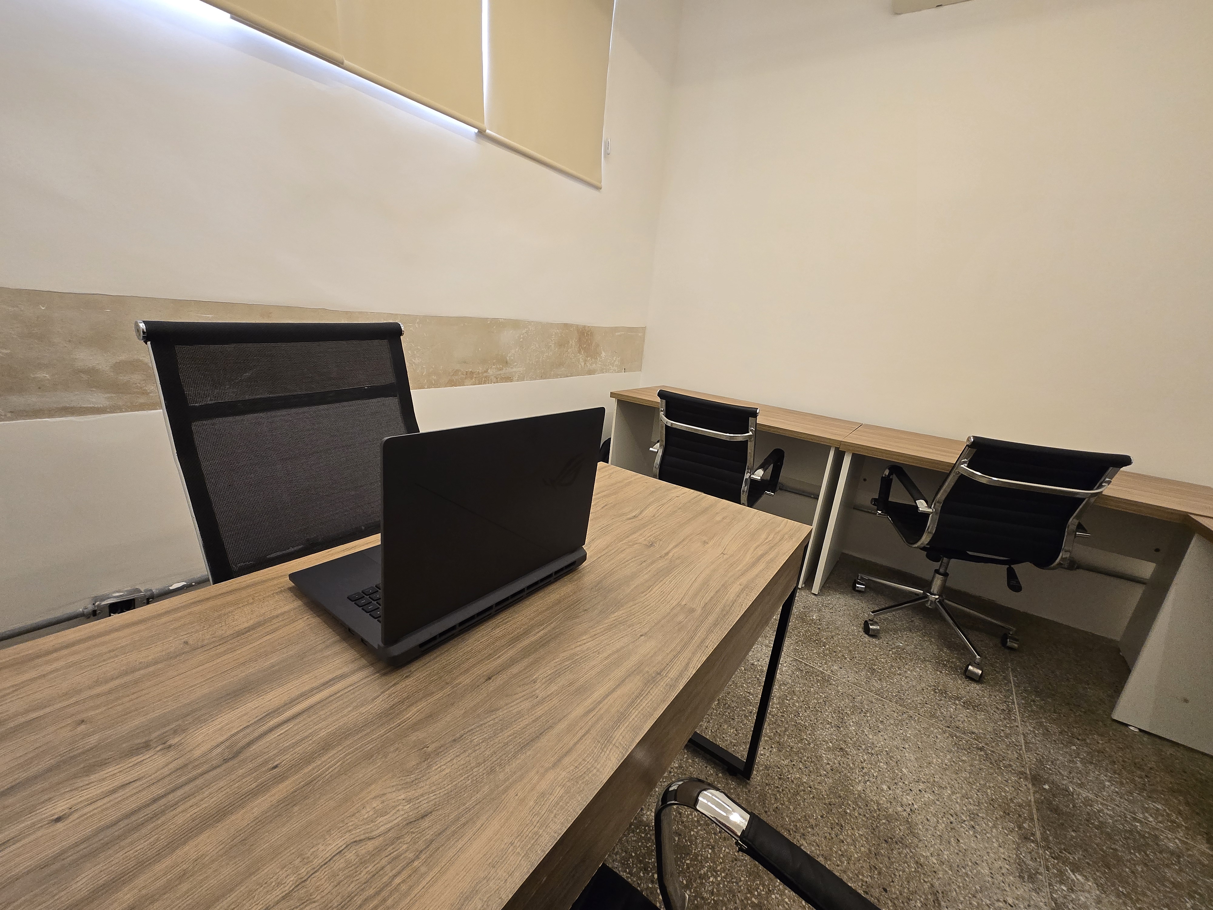 Foto de la sala Oficina privada para 4 puestos · 0 a 10 m² en Barra, Salvador (3/3)