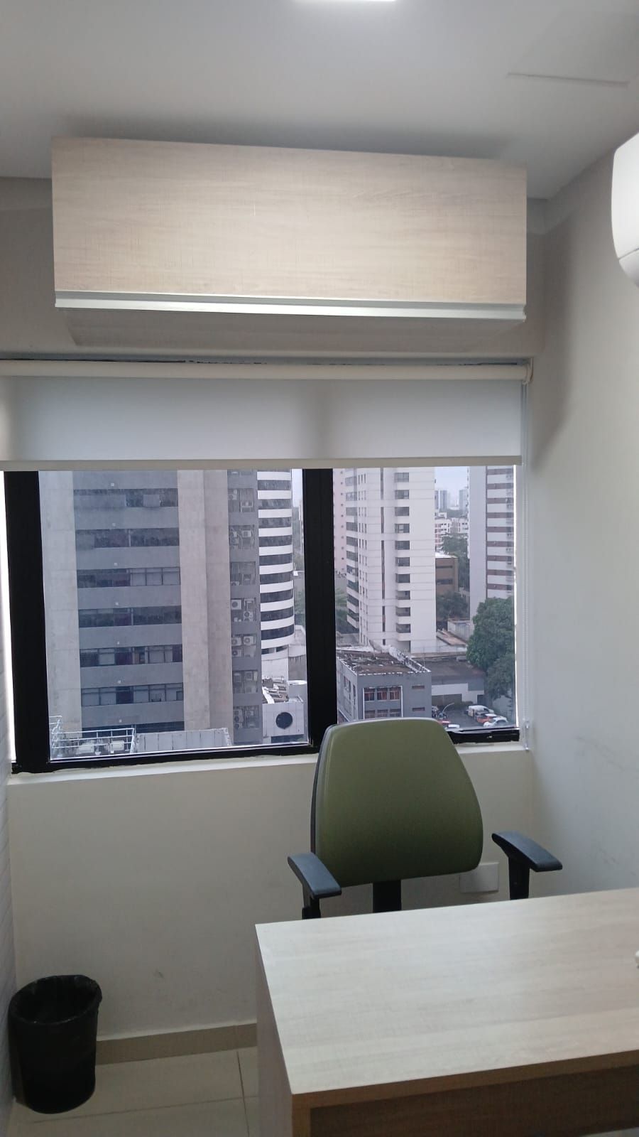 Foto da sala Escritório privativo para 2 posições · 0 a 10 m² em Espinheiro, Recife (3/3)