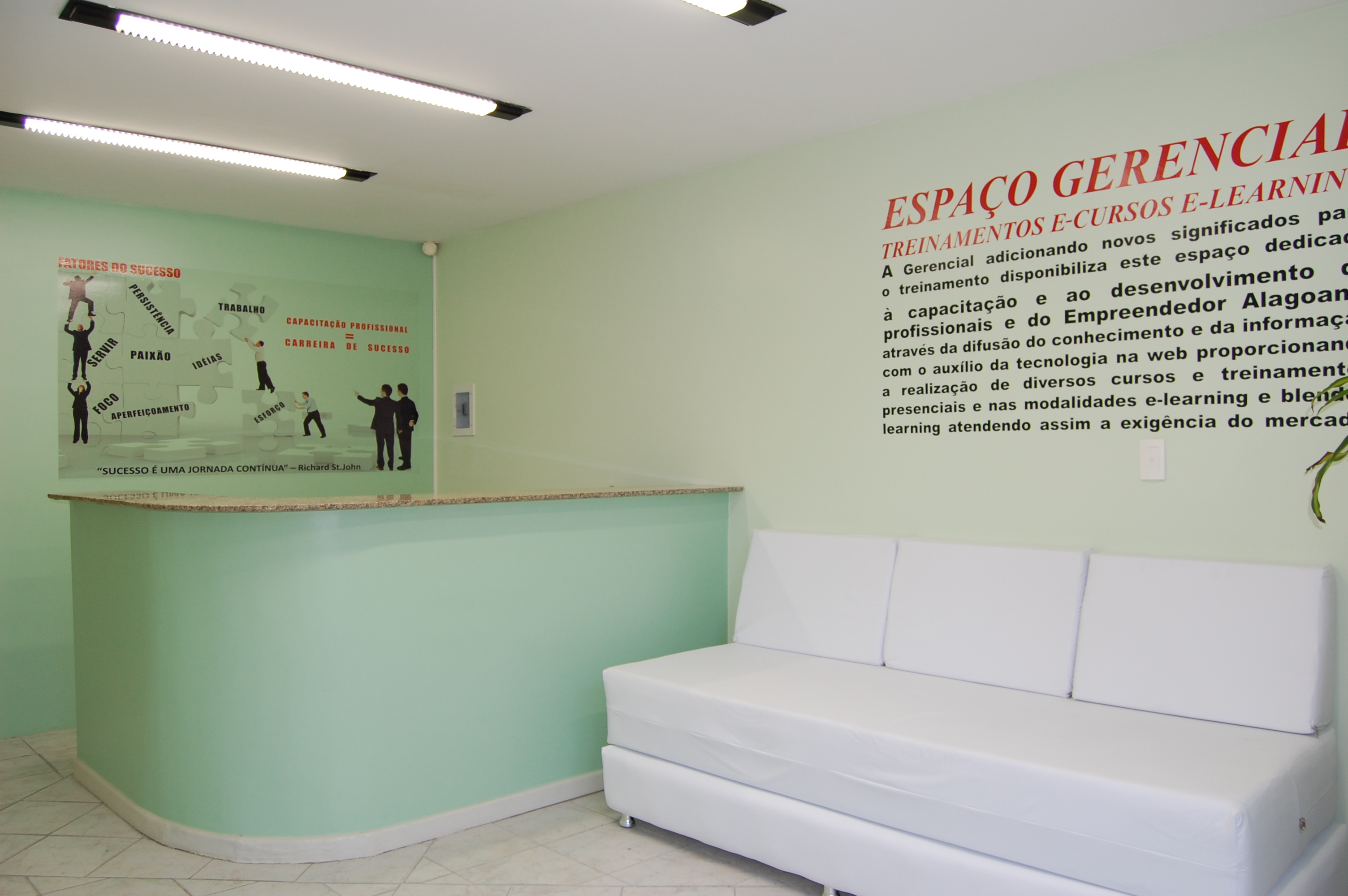 Foto da sala Escritório privativo para 20 posições · 20 a 30 m² em Farol, Maceió (2/3)