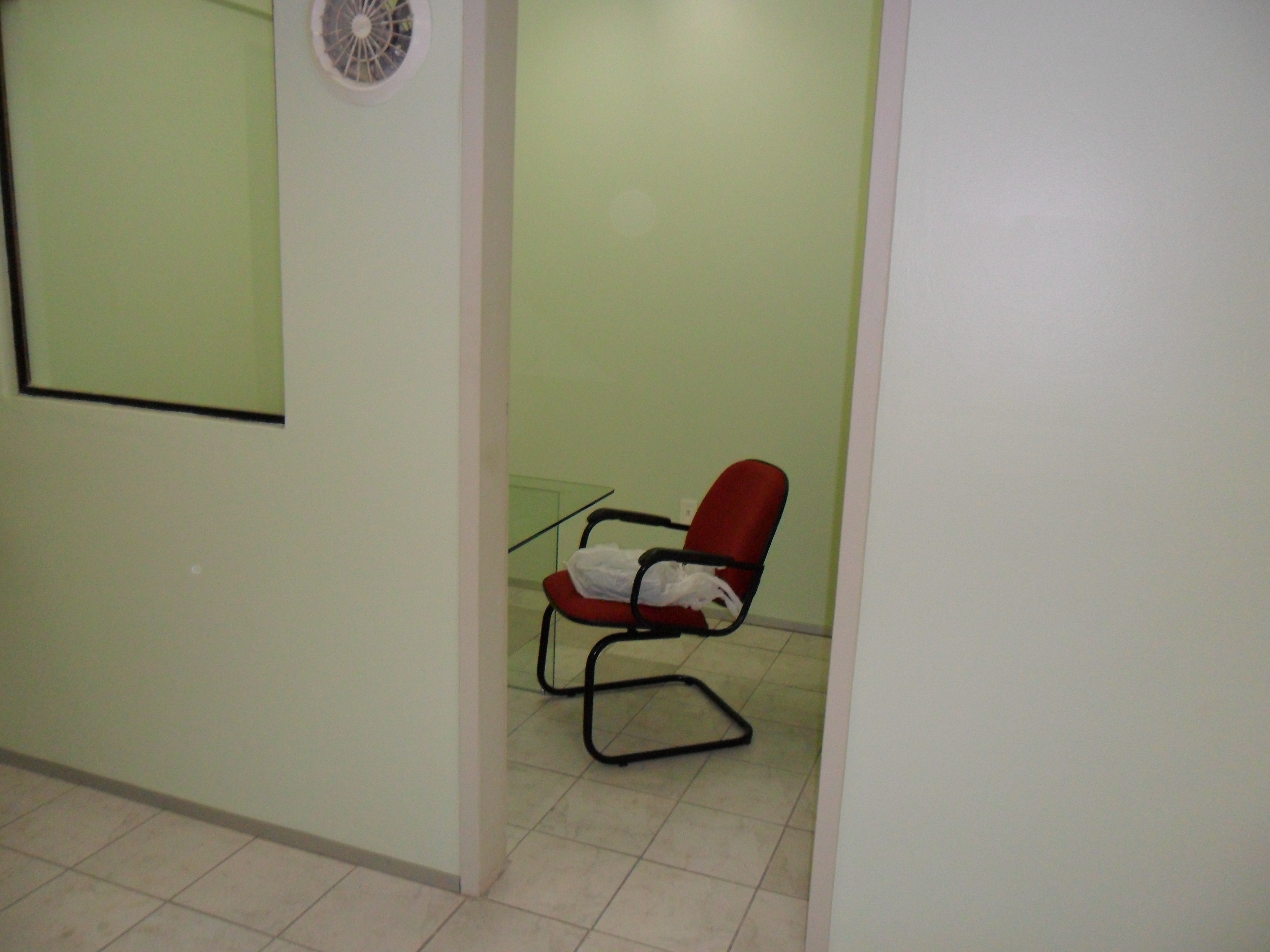 Foto da sala Escritório privativo para 2 posições · 0 a 10 m² em Farol, Maceió (3/3)