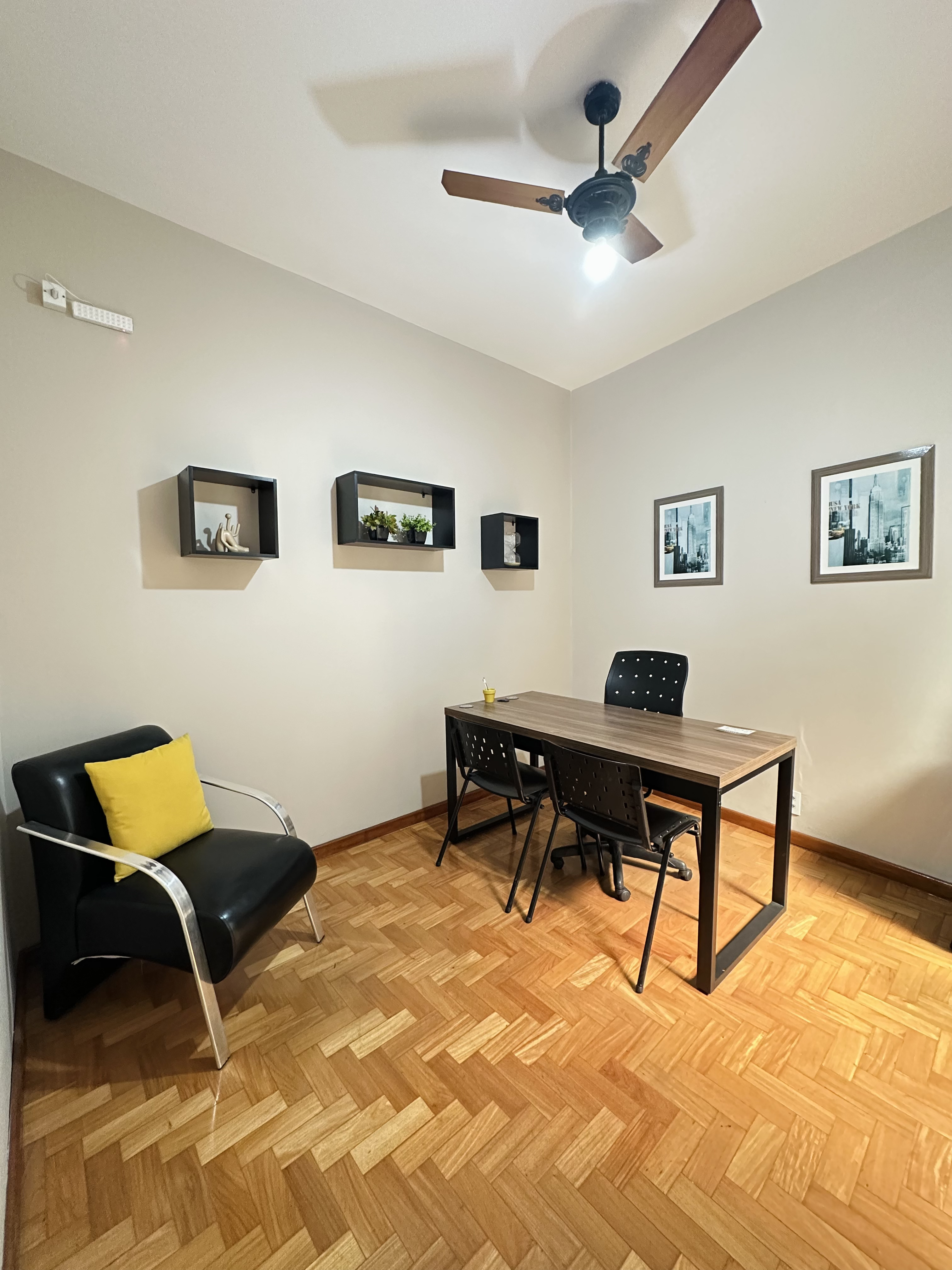 Foto da sala Sala 3 — Lavras Coworking (3/5)