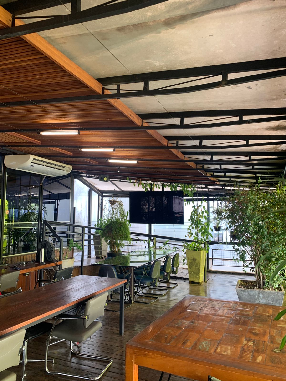 Foto da sala Escritório privativo para 20 posições · 30 a 40 m² em Sion, Belo Horizonte (1/3)