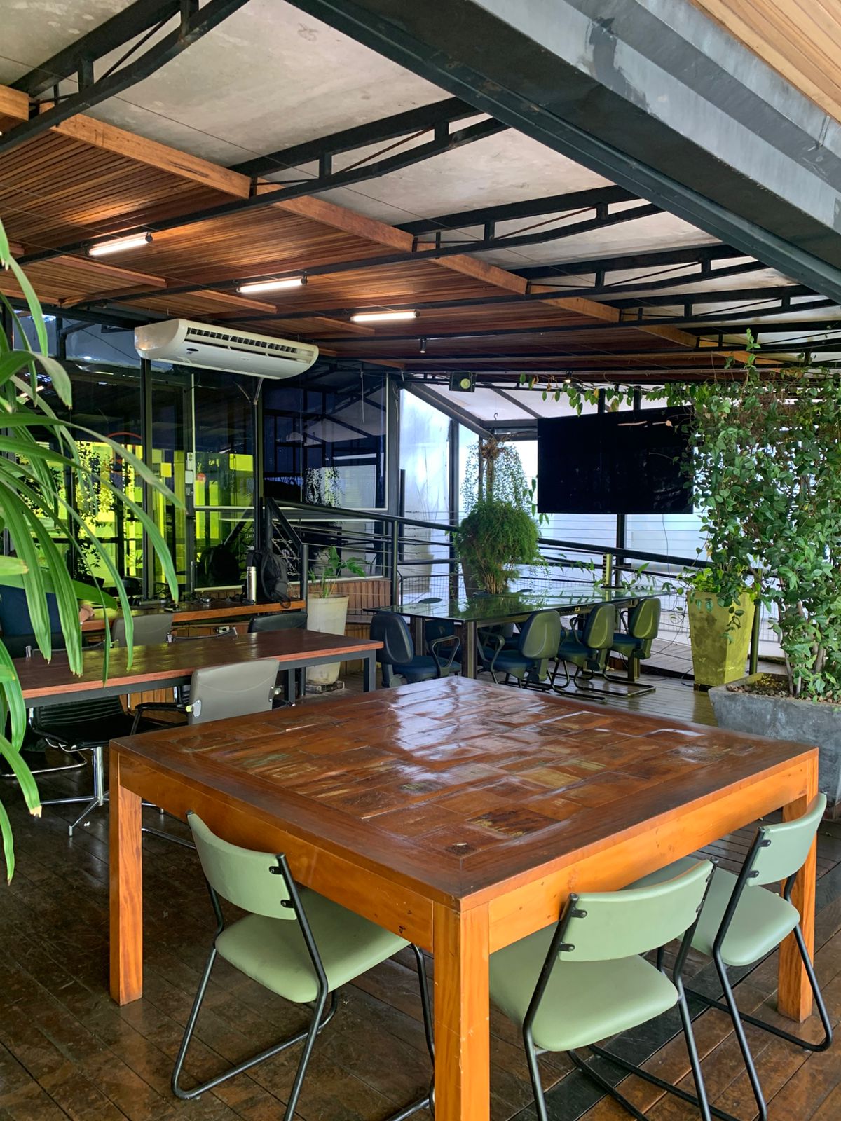 Foto da sala Escritório privativo para 20 posições · 30 a 40 m² em Sion, Belo Horizonte (3/3)