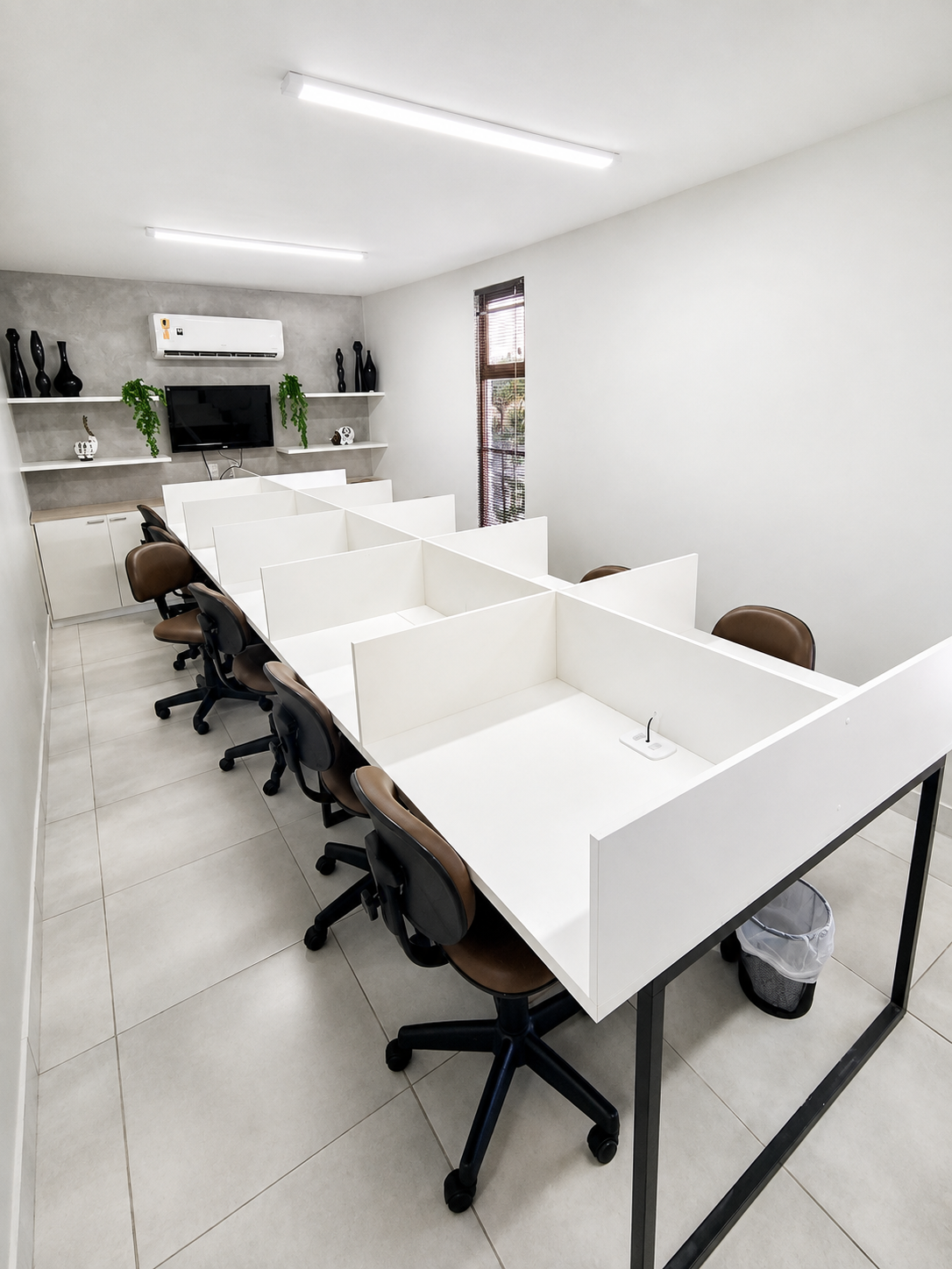 Foto de la sala Oficina privada para 11 puestos · 20 a 30 m² en Parque Esperança, Cabedelo (1/3)