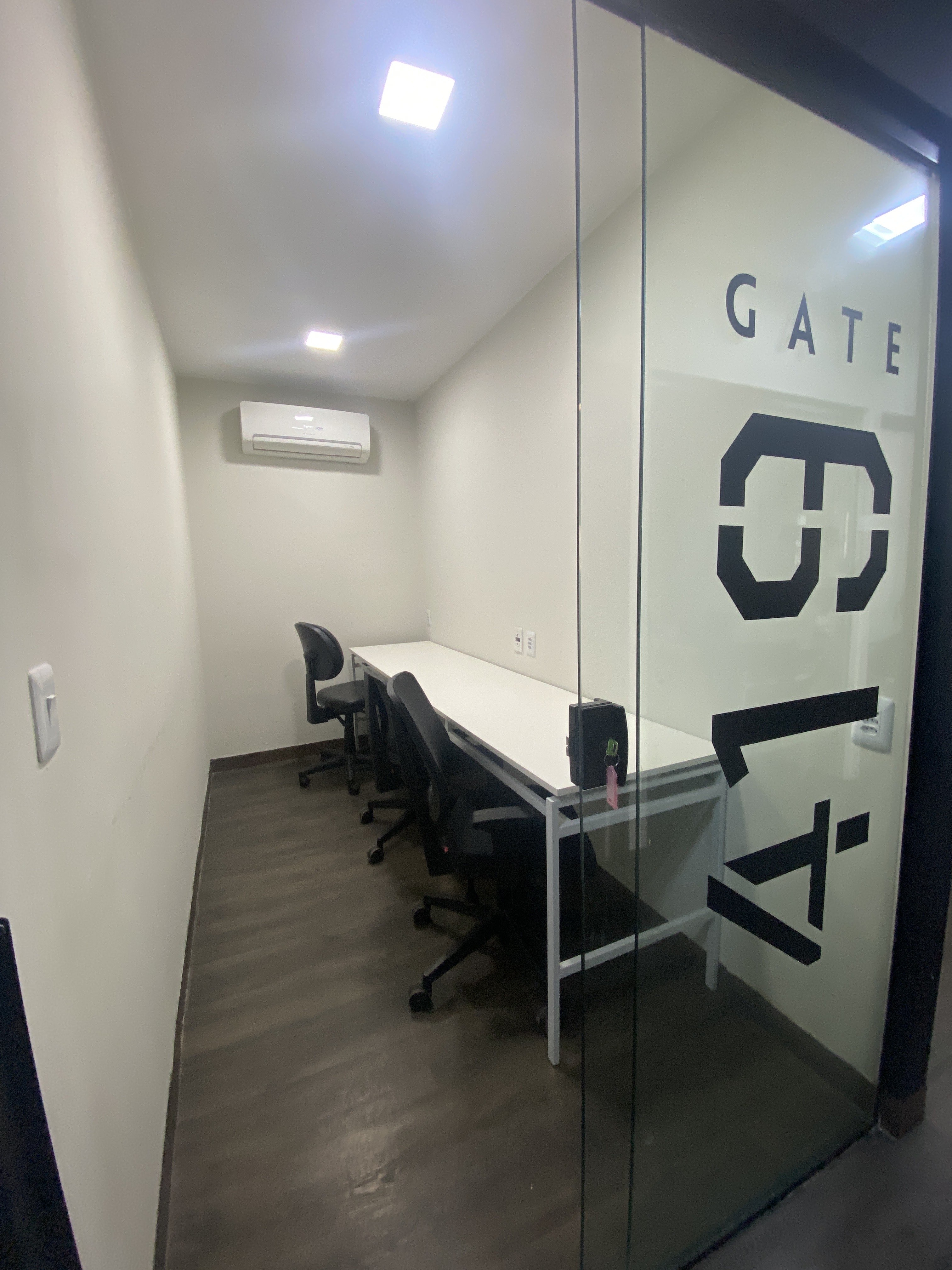 Foto da sala Escritório privativo para 3 posições · 0 a 10 m² em Nazaré, Belém (1/3)