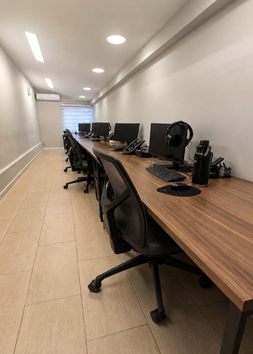 Foto de la sala Oficina privada para 3 puestos · 10 a 20 m² en Gonzaga, Santos (3/3)
