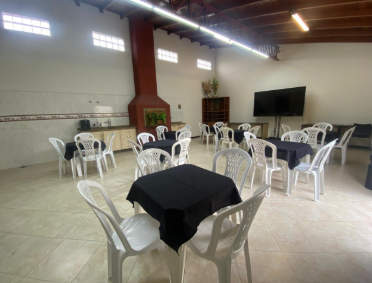 Foto de la sala EV - Salão Colmeia / Auditório — Jardim Office Coworking (3/12)