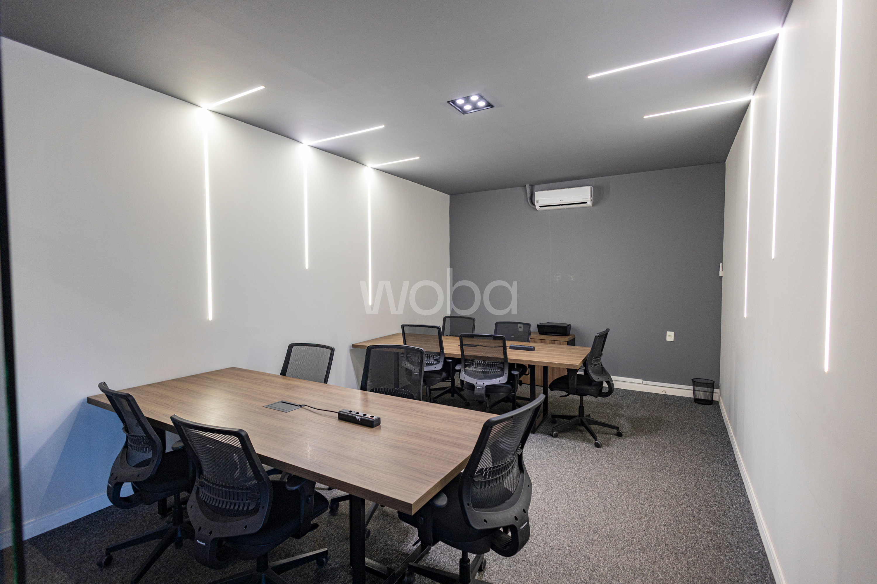 Foto da sala Escritório privativo para 10 posições · 20 a 30 m² em Santa Mônica, Uberlândia (4/4)