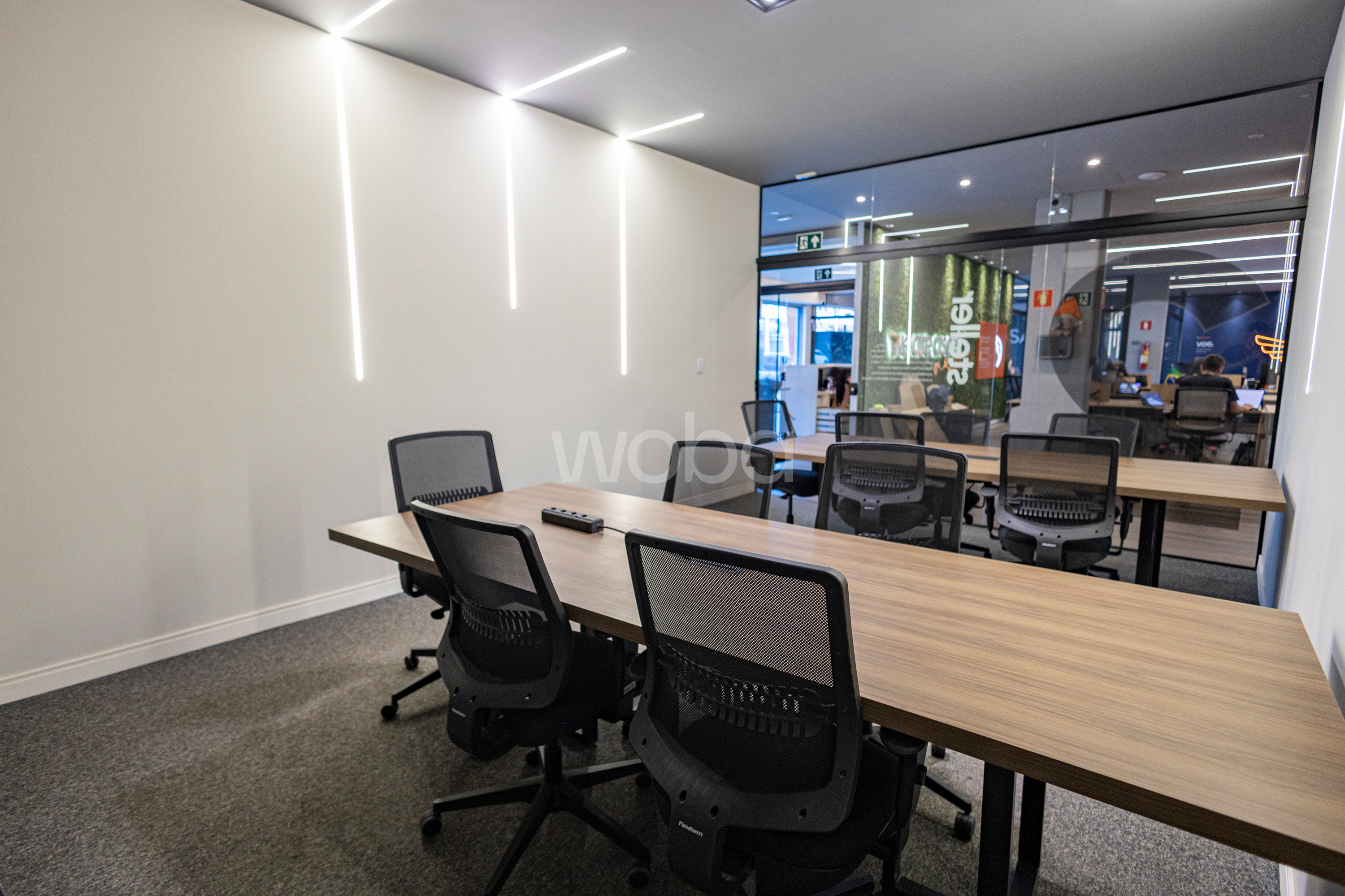 Foto da sala Escritório privativo para 10 posições · 20 a 30 m² em Santa Mônica, Uberlândia (2/4)