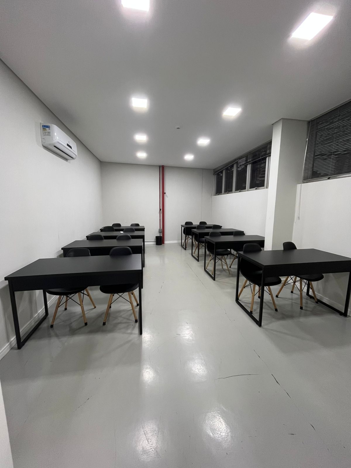 Foto da sala Sala Integração - Treinamento — Mixwork Coworking (3/9)